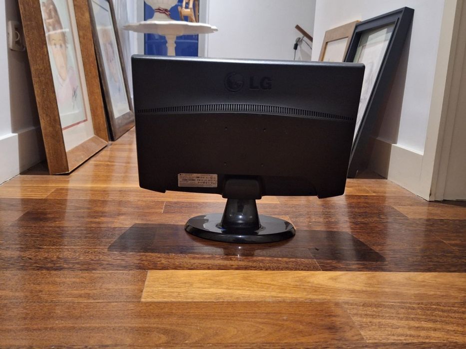 Monitor preto LG