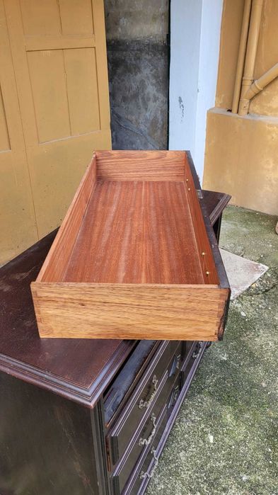 Cómoda Antiga Madeira Robusta 4 Gavetas