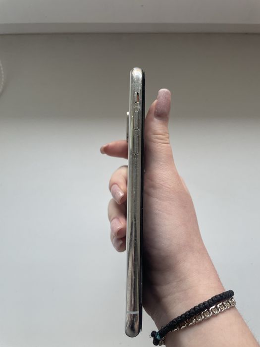 Продам IPhone X 256 гб
