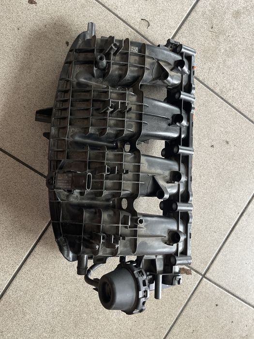 Впускний колектор ауді q5 2018 06l133201bb