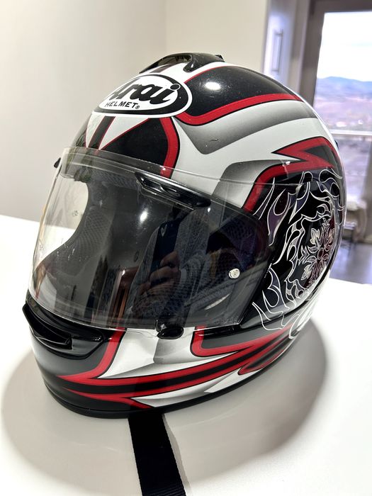 Capacete Arai Chaser – Tamanho M – O Melhor do Mundo!