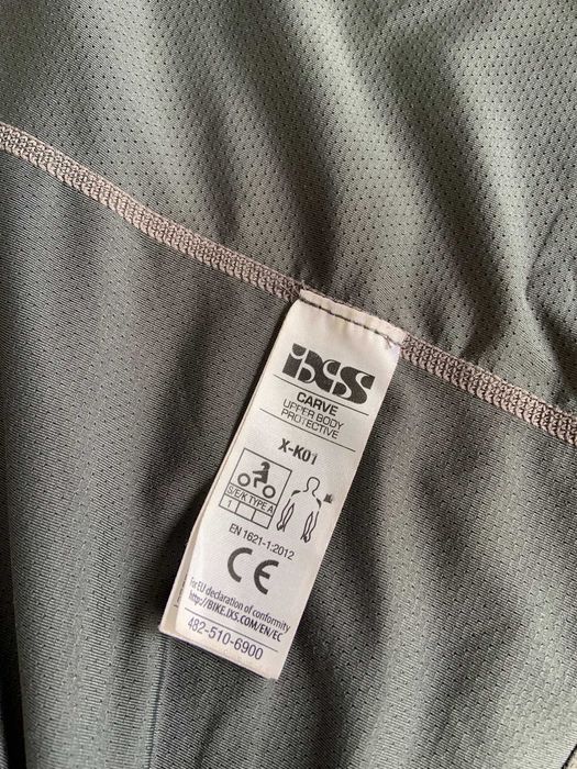 Colete iXS Carve Upper Body Protector - Tamanho L