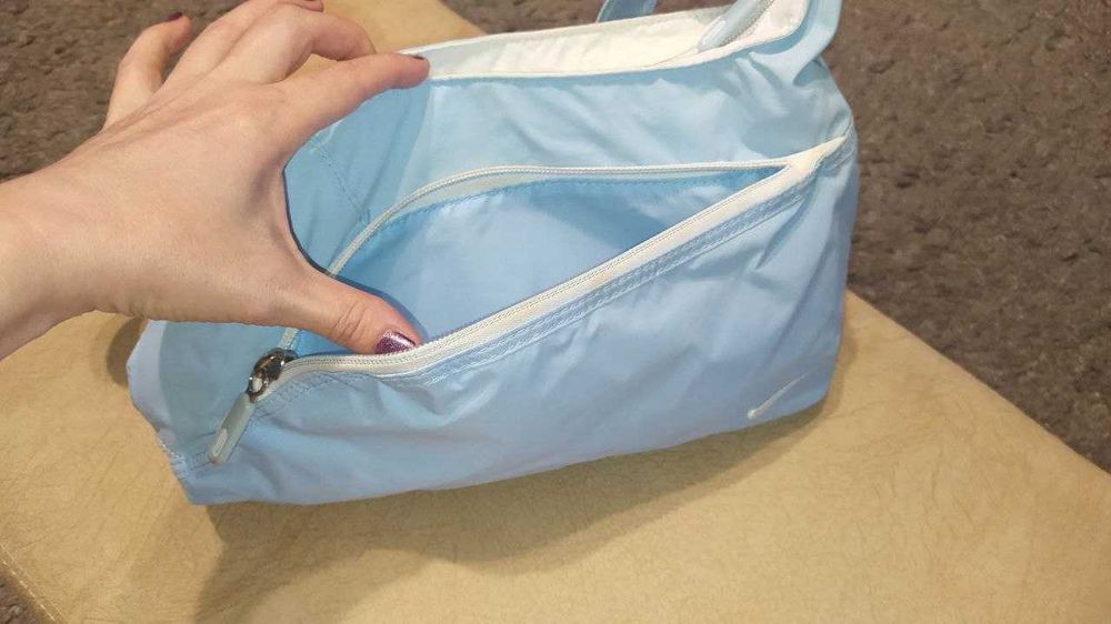 Сумка спортивная винтажная Nike Оригинал 100%