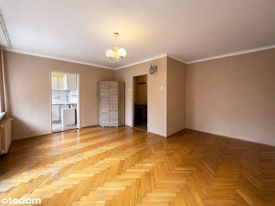 Pierwsze piętro 30,89 m2_Balkon_Koszarowa.