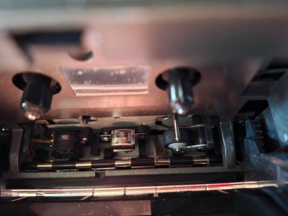 Магнітола Sharp QT 88