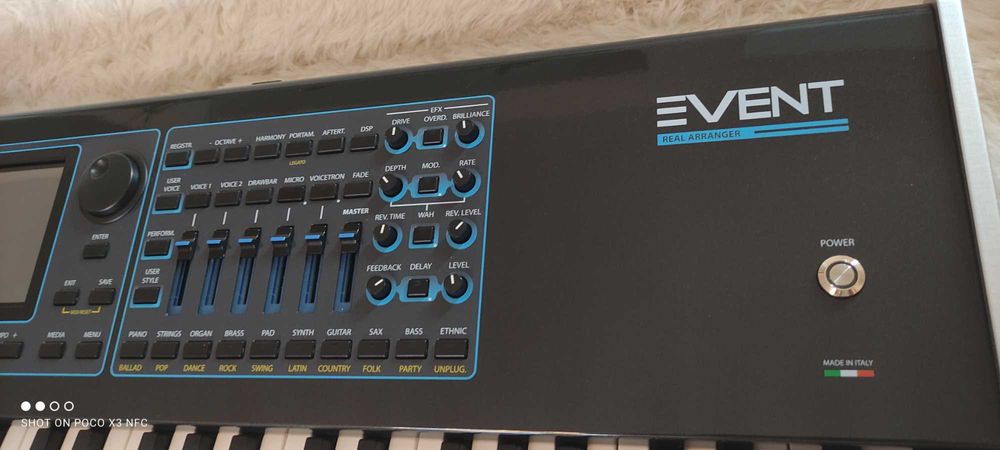 Ketron Event 76+3 paczki styli i barw