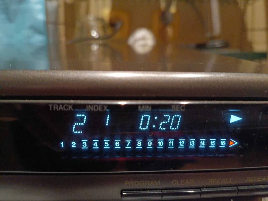 Sprzedam CD Technics SL-PG570a