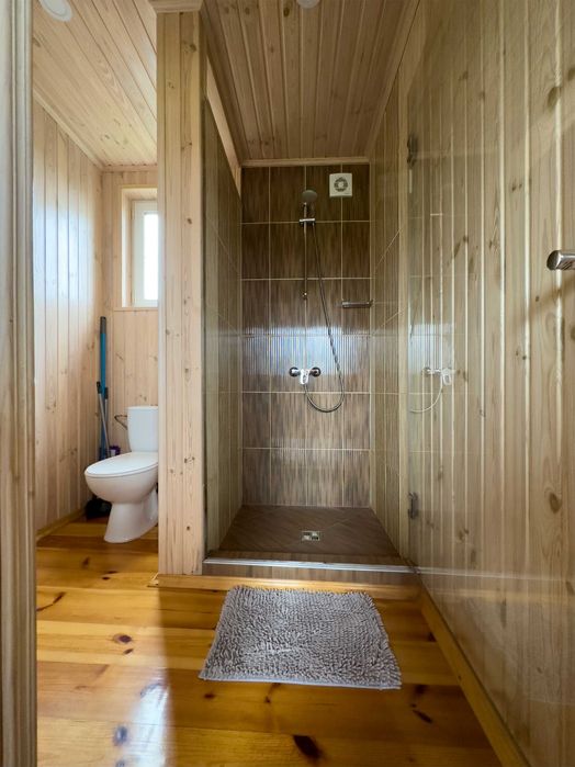 Продаж готелю в с.Підманове, Волинська область поруч з озером Світязь.