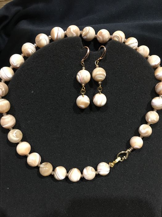 Наборы бусы и серьги баламуты перламутр натуральный