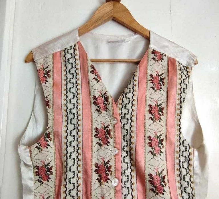 Vintage Hennes Collection  kamizelka garniturowa bezrękawnik haftowana