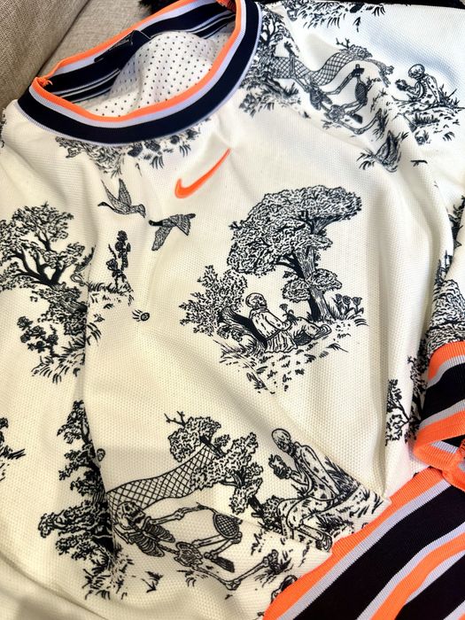 Топ nike (розмір S)