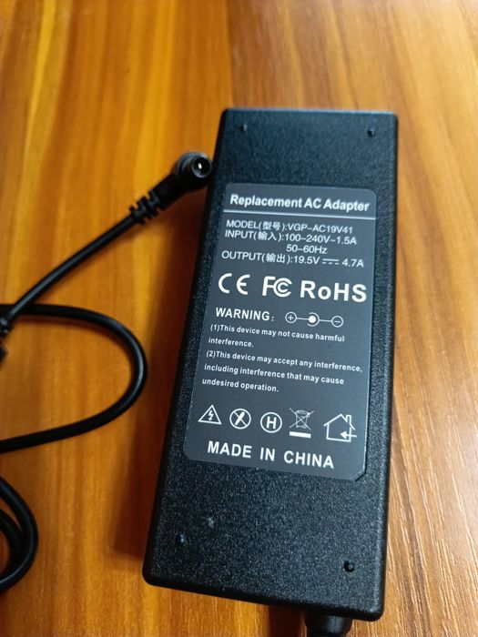 Блок питания для ноутбука новый