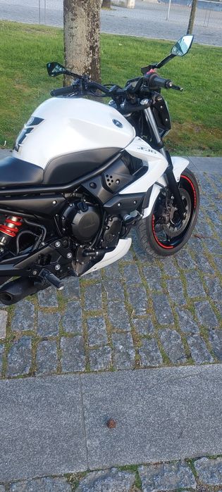 Yhamara xj6 impecável com extras