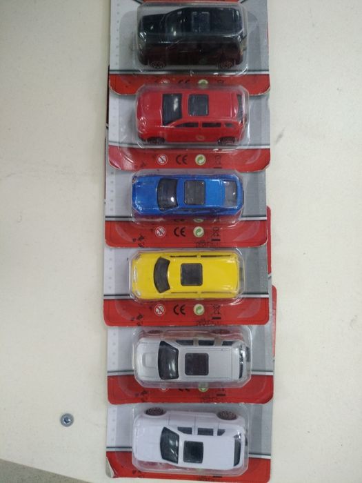 Машинка  металл,