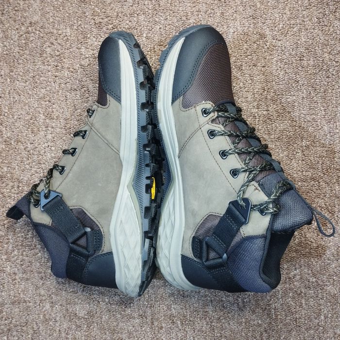 40,5,42,42,5,43,45,45,5. Gore-tex. Термочеревики Teva Grandview GTX