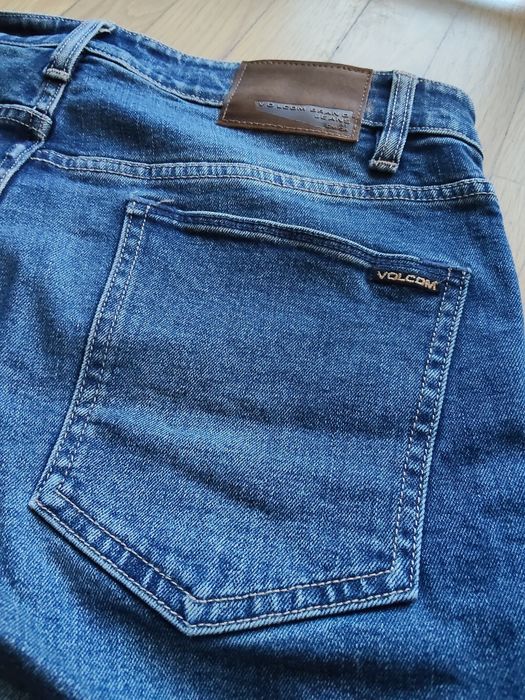 Calções Volcom Slim Straight  32 (NOVOS!)