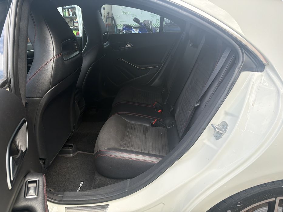 Mercedes benz cla 200cdi Amg!