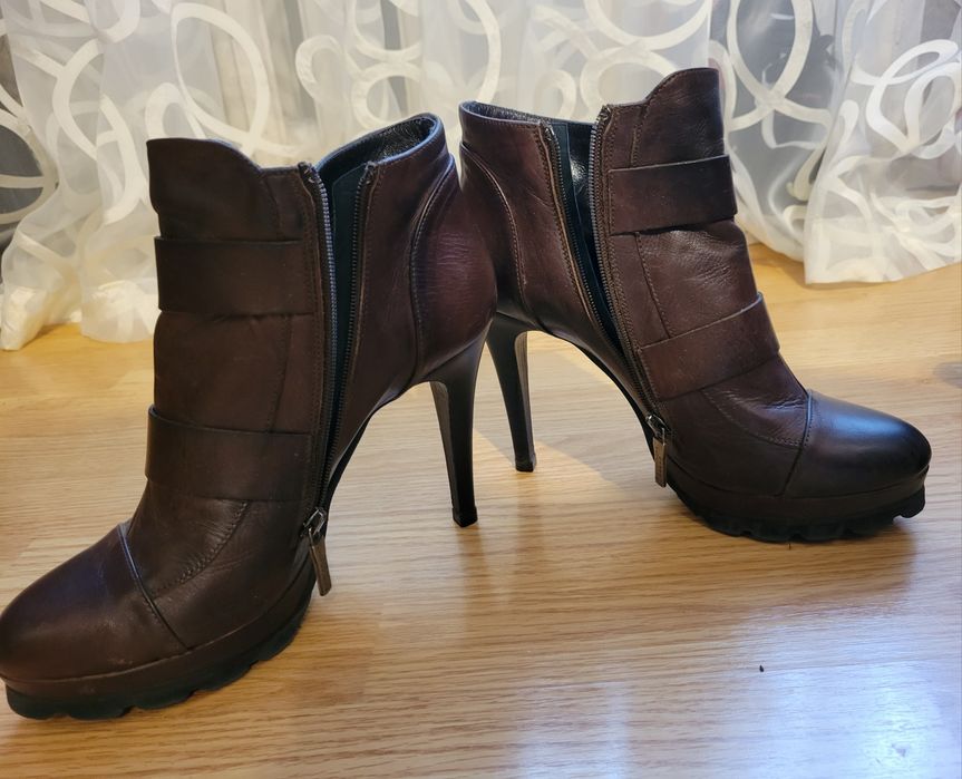 Baldinini черевики 38