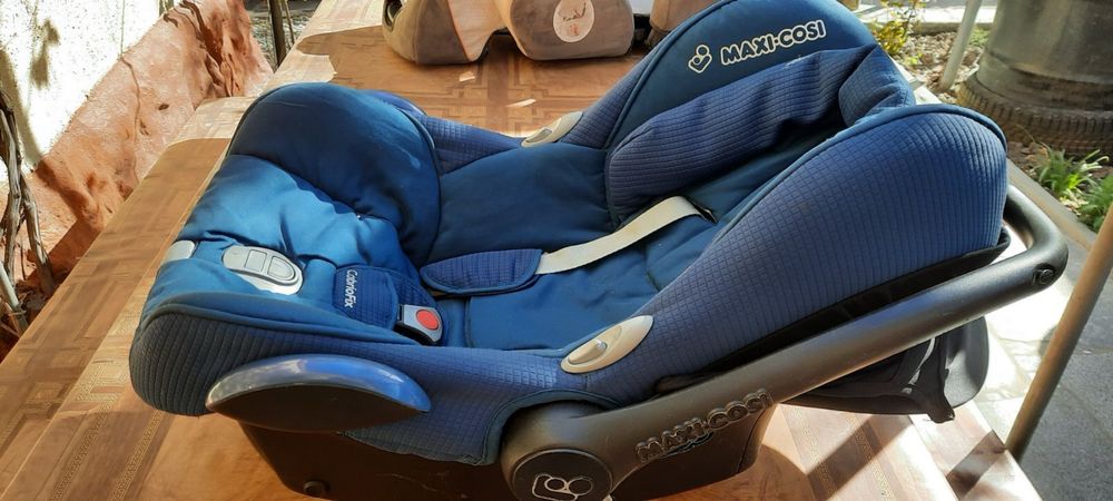 Автокрісло Maxi-Cosi CabrioFix (0–13 кг)