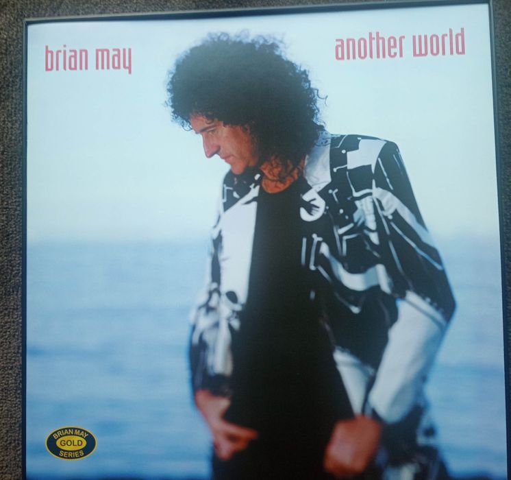 Brian May another world the bri-art クイーン Brian May Queen Box Set Another World Novo Canidelo • OLX.pt