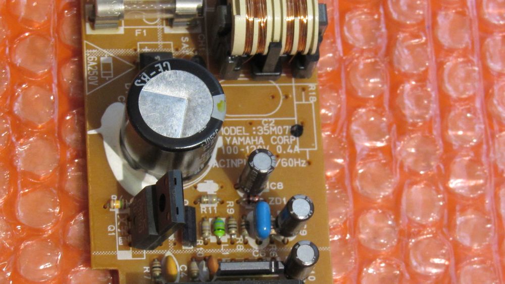 Sega Saturn PSU interna 100-120V JAP