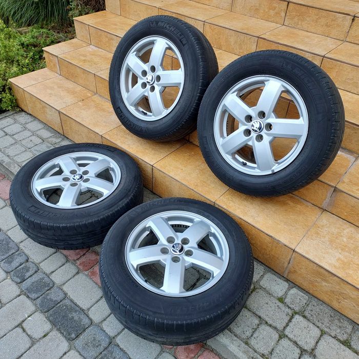 Oryginalne Alufelgi SKODA 15 5x100 Volkswagen/Seat/Audi