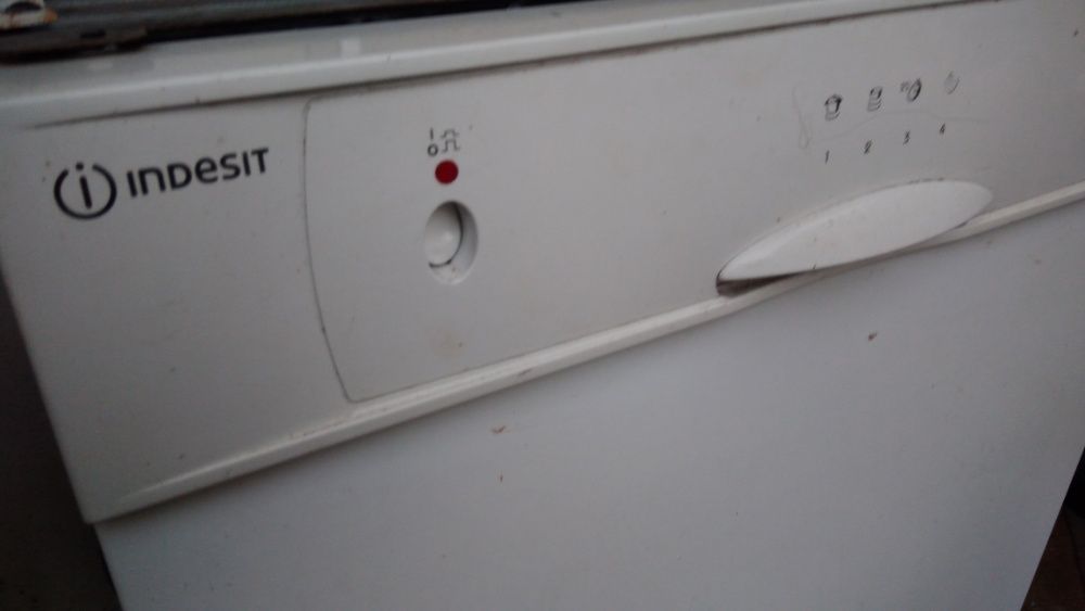 Peças - Maq. Lavar Loiça INDESIT