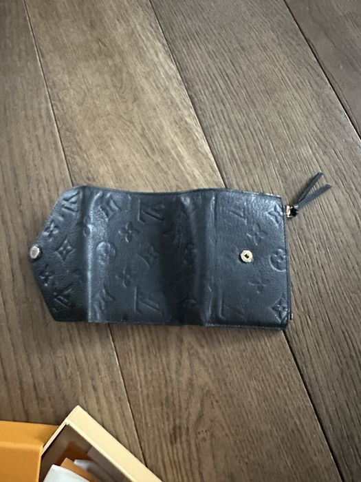 Ekskluzywny portfel damski – styl i funkcjonalność w jednym!