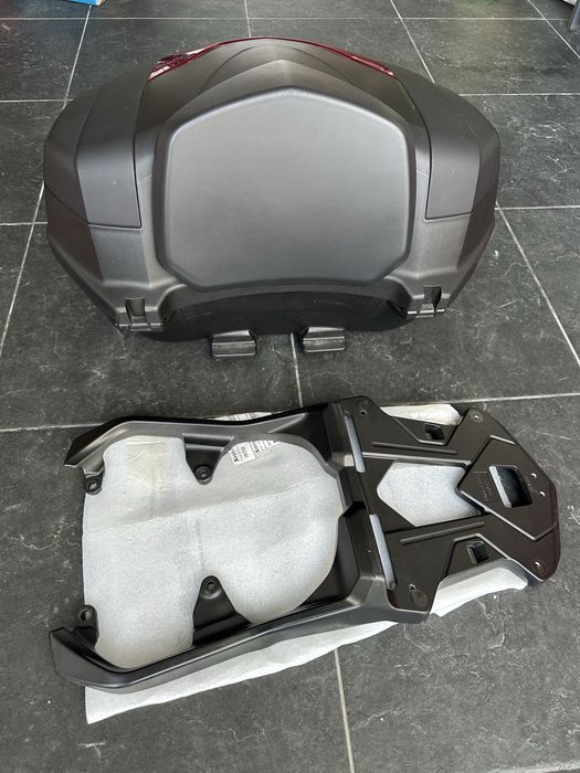 Top Case Yamaha 55L + Encosto de Pendura + Suporte Top Case