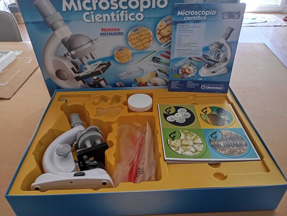 Microscópio Científico  Clementoni Ciência e Jogo