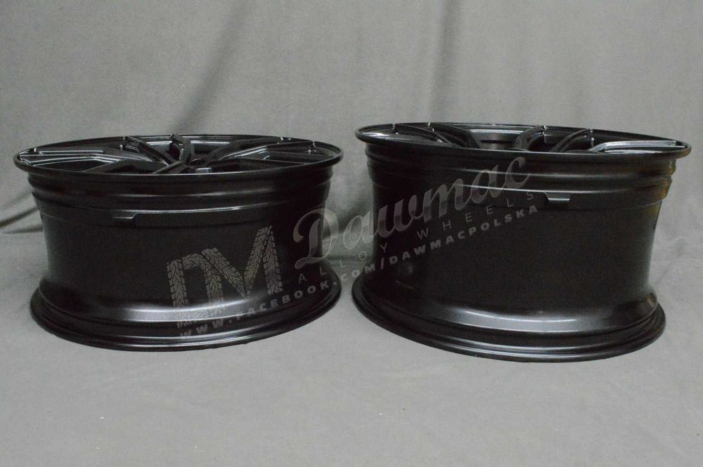 Felgi Forzza Sigma 20" 9J ET35 + 10,5J ET40 5x114,3 Black Magic