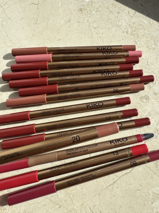 Карандаші для макіяжу люкс-брендів Dior, Chanel, Gucci та інші