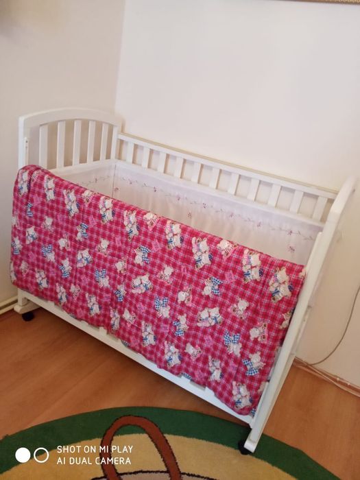 Ліжечко дитяче біле