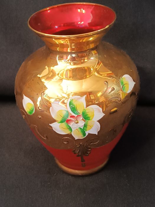 Jarra murano com decoração a ouro