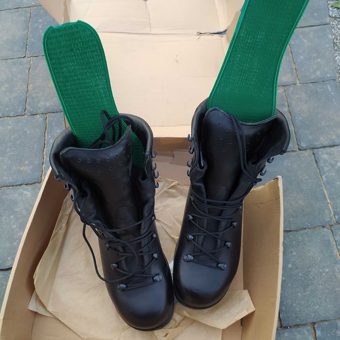 Buty wysokie Kontrakt wojskowy 26 i 24 tj 40 i 39 czarny