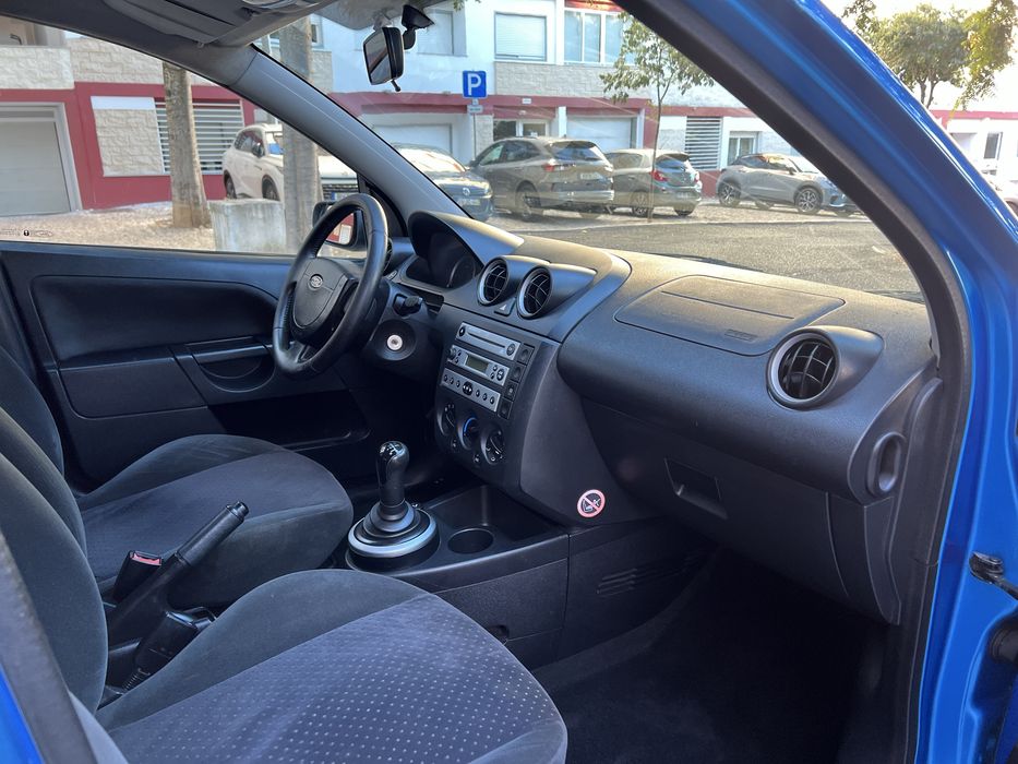 Ford Fiesta — fotografia 7