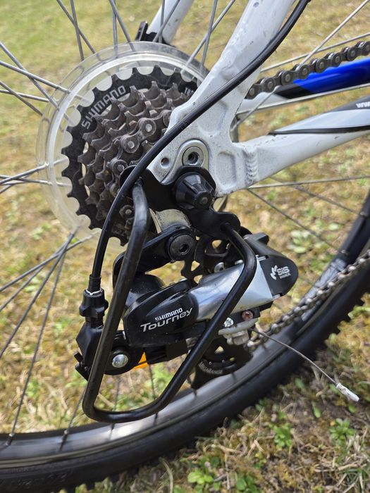 Велосипед BH OVERX  26 колеса,рама S,Shimano,