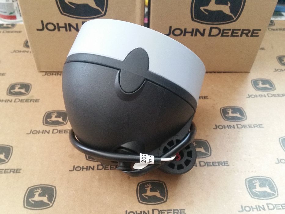 Lampa robocza reflektor H3 John Deere AL202742