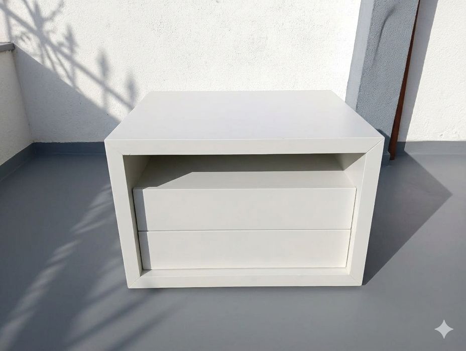 Mesa de cabeira ou de  apoio