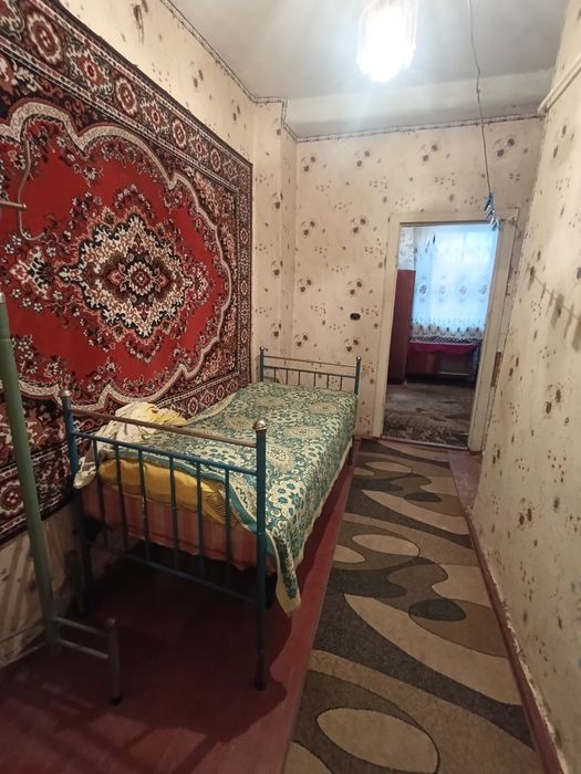 Продаж 3-кімнатної квартири р-н Кислий