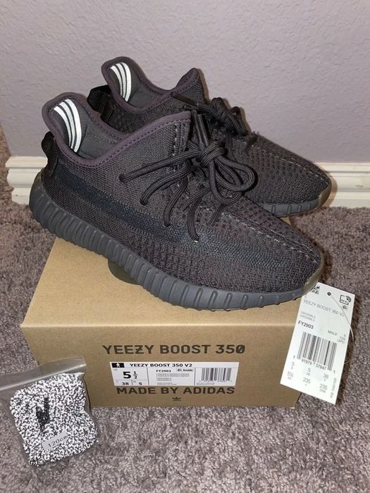 Dla Ciebie wszystko adidas yeezy 350 v2 w kategorii Buty m skie