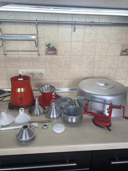 Сепаратор электрический « Мотор Сiч СЦМ-100-18» + ПОДАРКИ