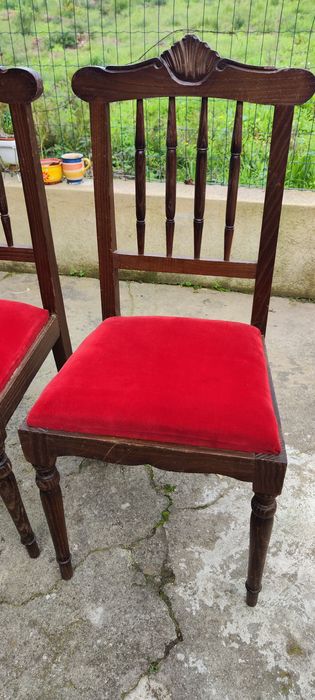 Cadeiras para restaurar