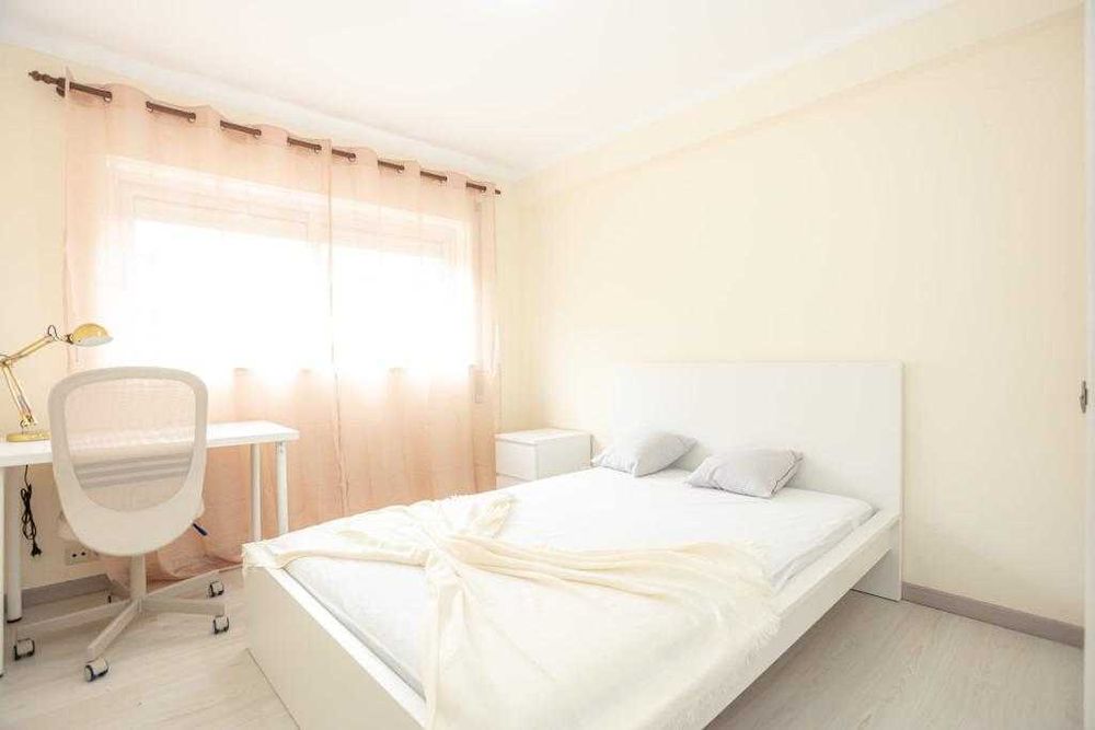 Quarto para Arrendar a Estudantes no Centro de Coimbra