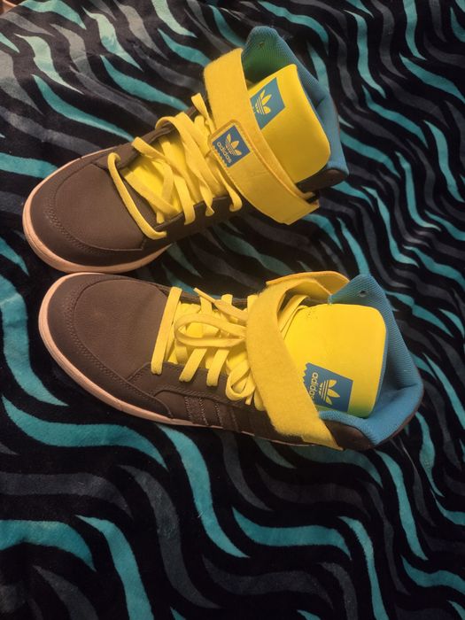 Buty sportowe Adidas Varial Mid rozm.46