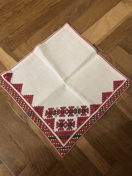 Вишиті серветки