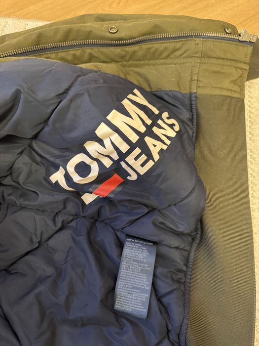 Kurtka zimowa Tommy Hilfiger Jeans Tjm Technical Bomber L