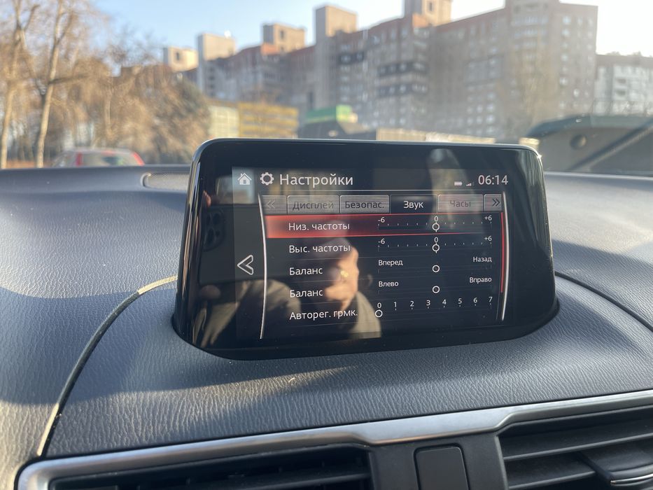 Mazda 3 2018 • 2.0 • Автомат • USA