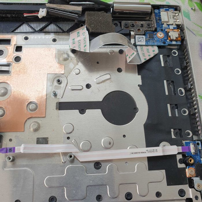 teclado HP Pavilion x360-14m com respetiva carcaça