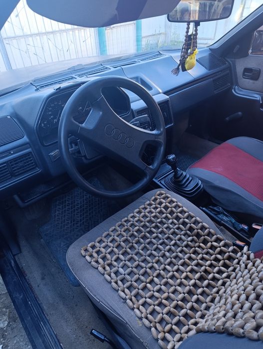 Ауді 100 с3 ,сігара